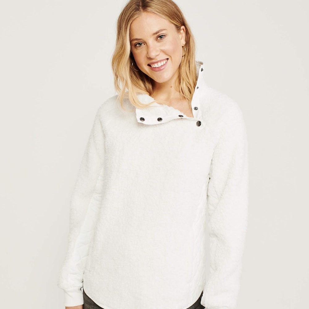 AF Asymmetrical Snap-Up Sherpa Fleece
